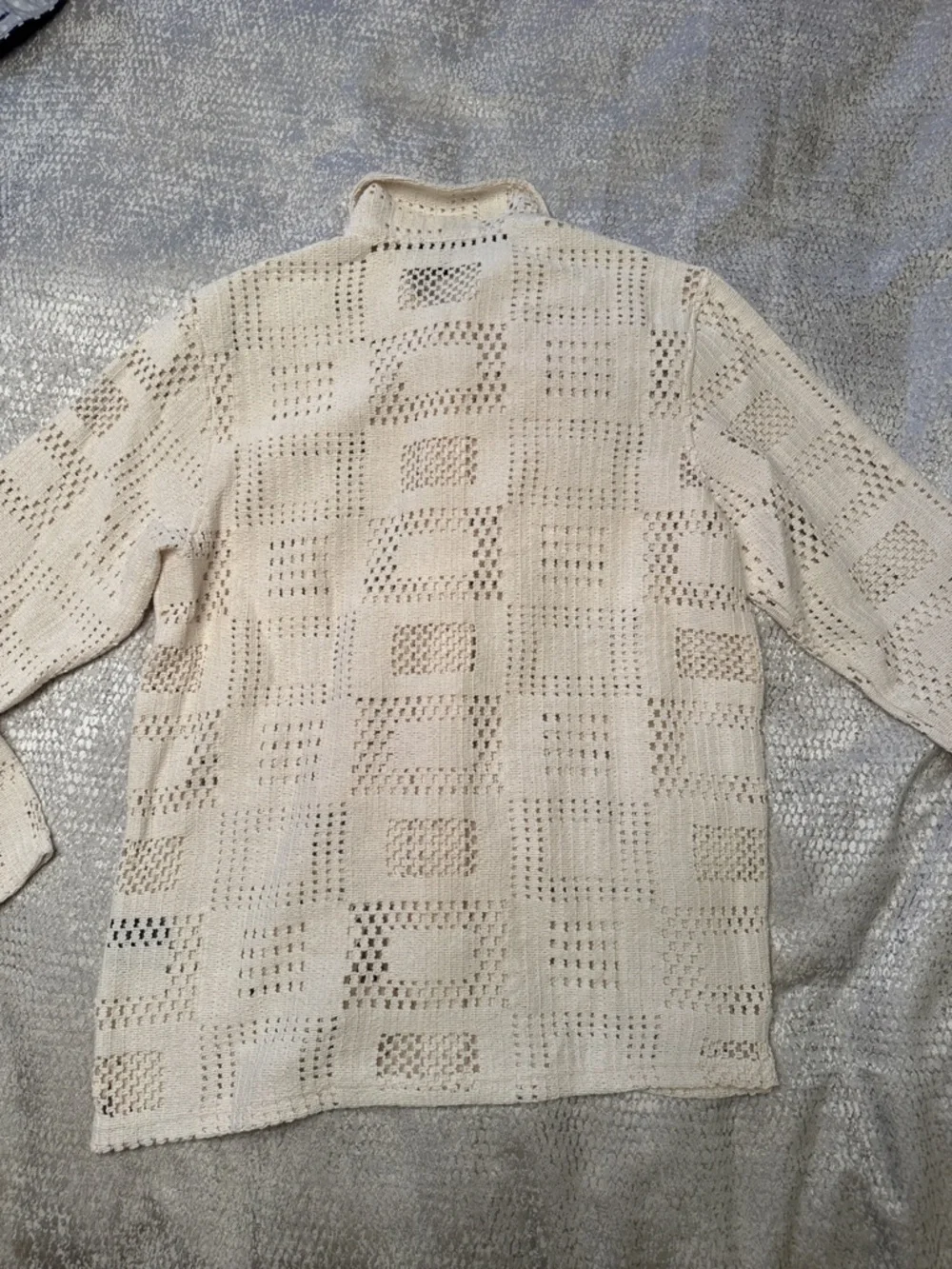 Todd Snyder  Open-Knit Long-Sleeve Cabana Shirt in Chalk. Made in Italy. Medium - Picture 3 of 7